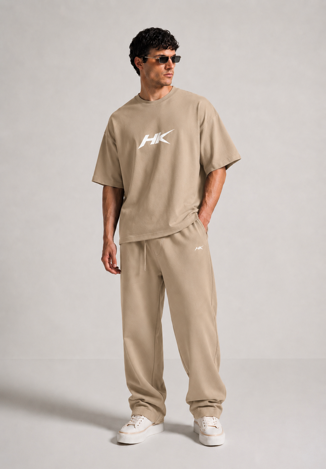 Over size t-shirt Beige